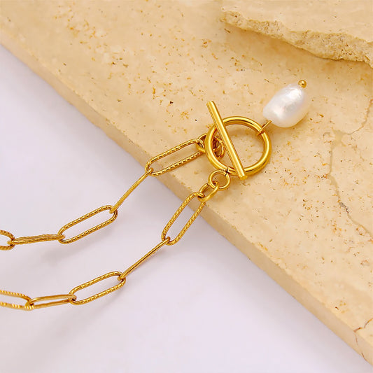 The Aurora Pearl Necklace